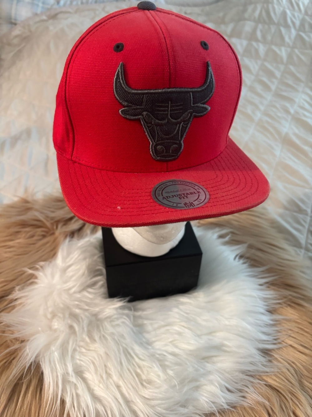 Mitchell & Ness Red and Black Snapback Cap with Embroidered Detail